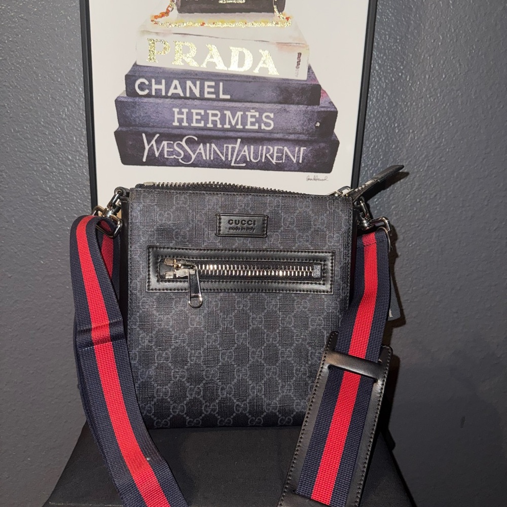 Gucci Black Crossbody Bag with Red and Blue Strap